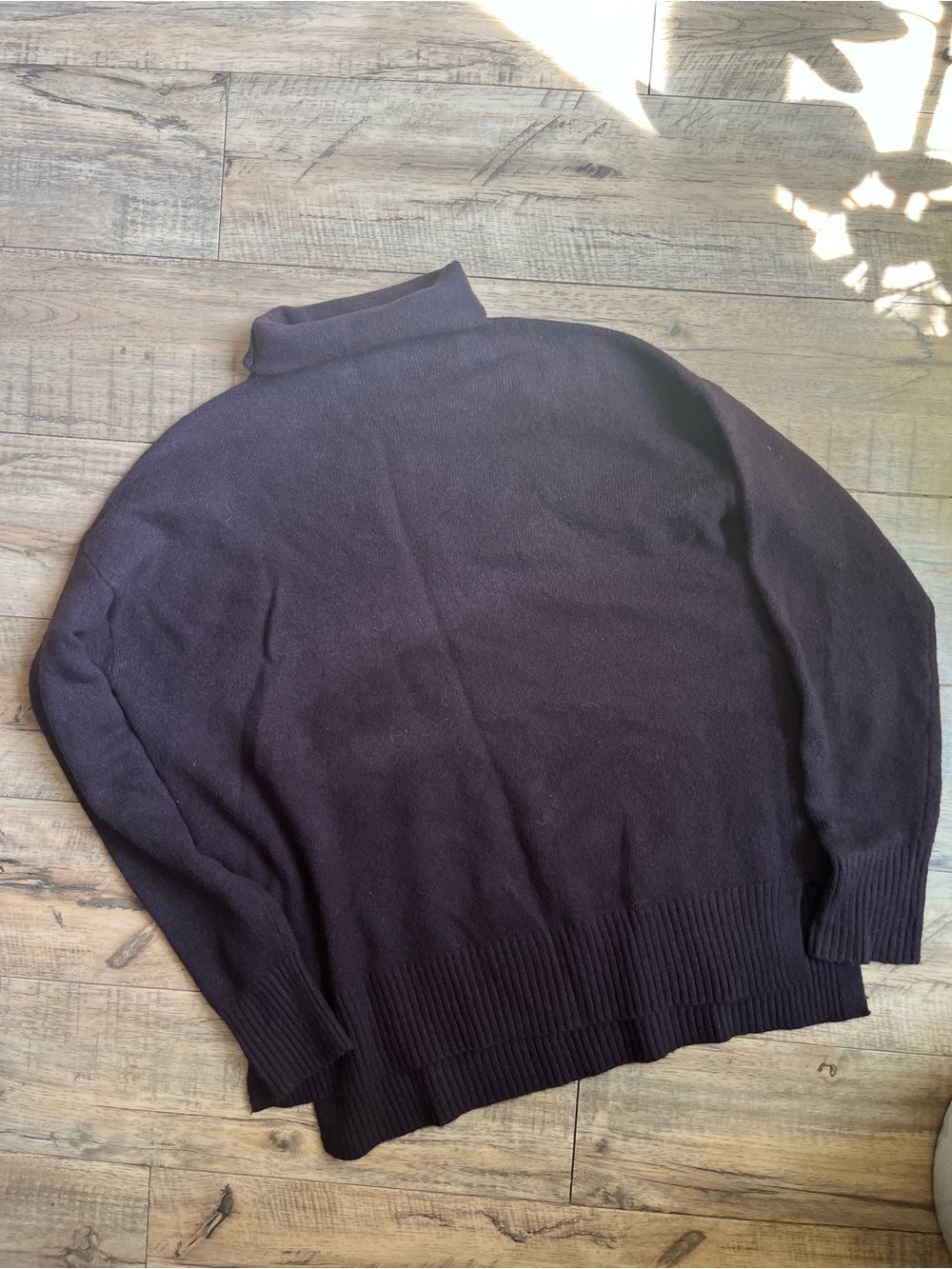 Eddie Bauer Purple Pullover Turtleneck Sweater
